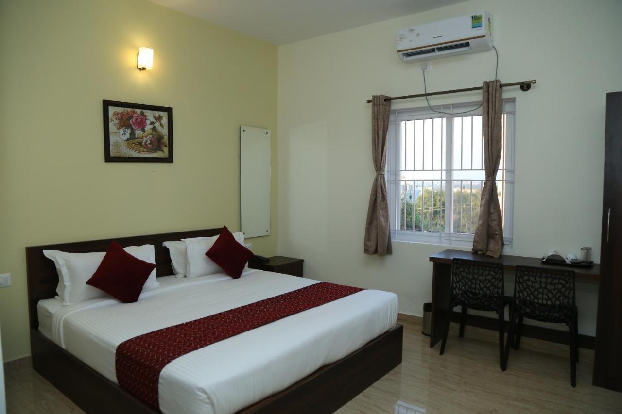 Hotel Bangalore Airport Inn, Airport Pickup & Drop Available 24X7 Yelahanka Kültér fotó