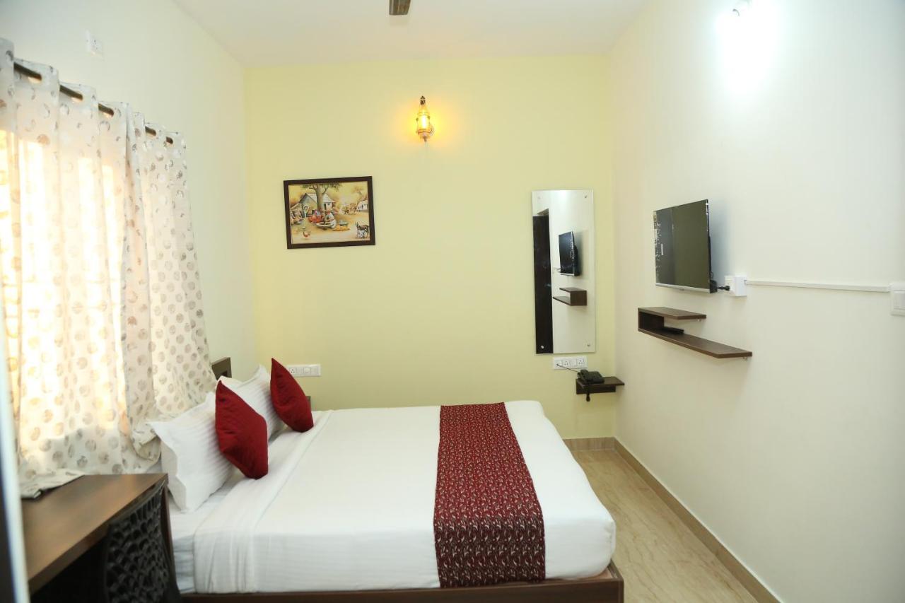 Hotel Bangalore Airport Inn, Airport Pickup & Drop Available 24X7 Yelahanka Kültér fotó